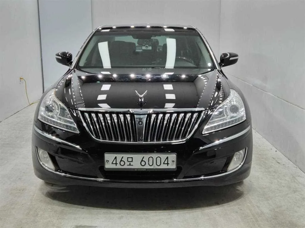 2012 Hyundai Equus