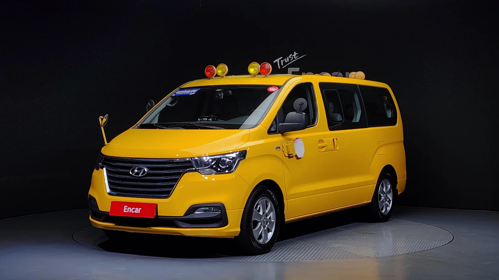 2019 Hyundai Starex