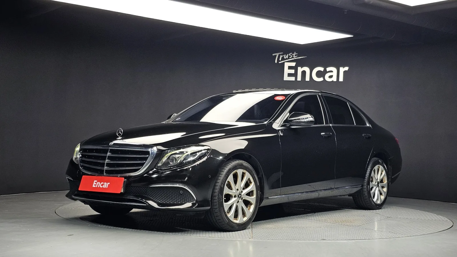 2017 Mercedes-Benz E-Class