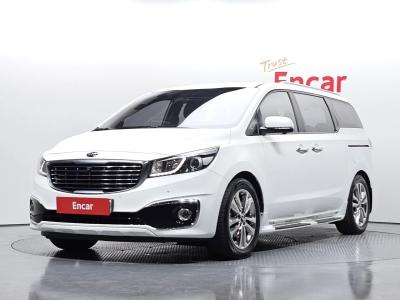 2015 Kia Carnival