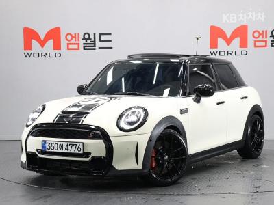 MINI 쿠퍼 5도어 S 2.0 Classic 기본형 (2022년형)