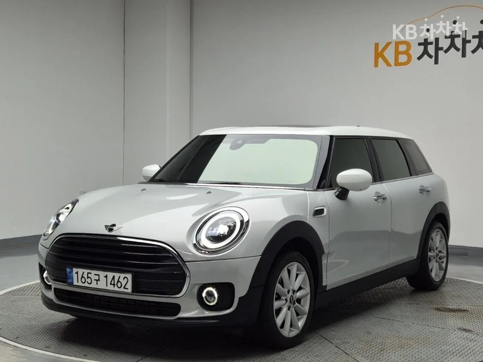 MINI 클럽맨 2세대 1.5 Cooper Classic 기본형 (2022년형)