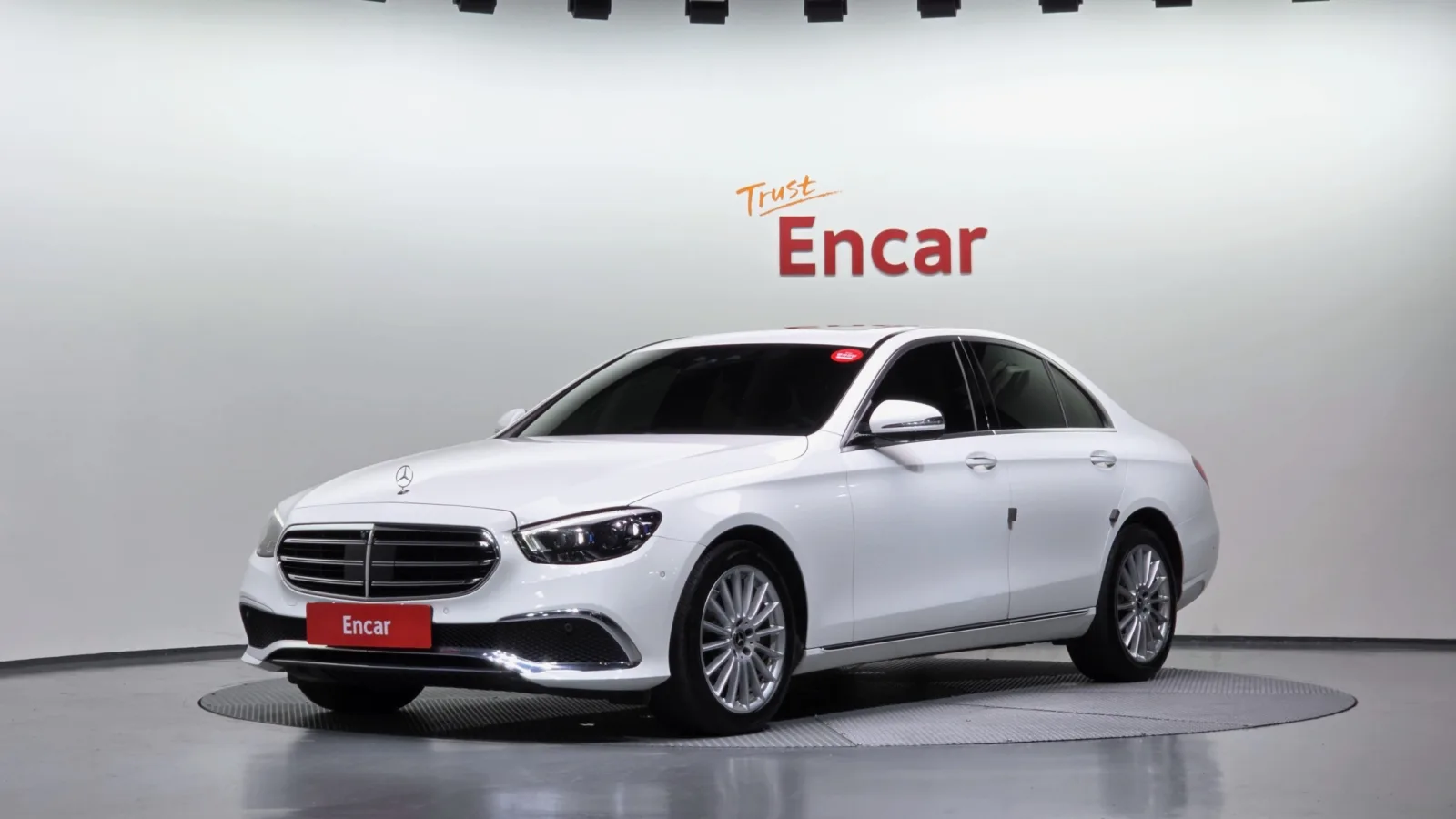 2021 Mercedes-Benz E-Class