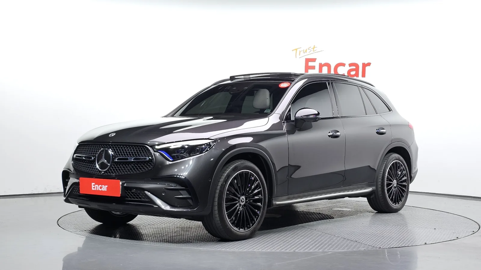 2023 Mercedes-Benz GLC-Class