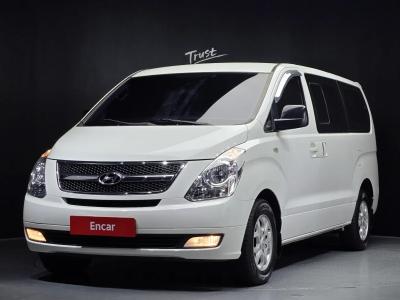 2011 Hyundai Starex