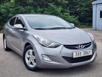 2012 Hyundai Elantra