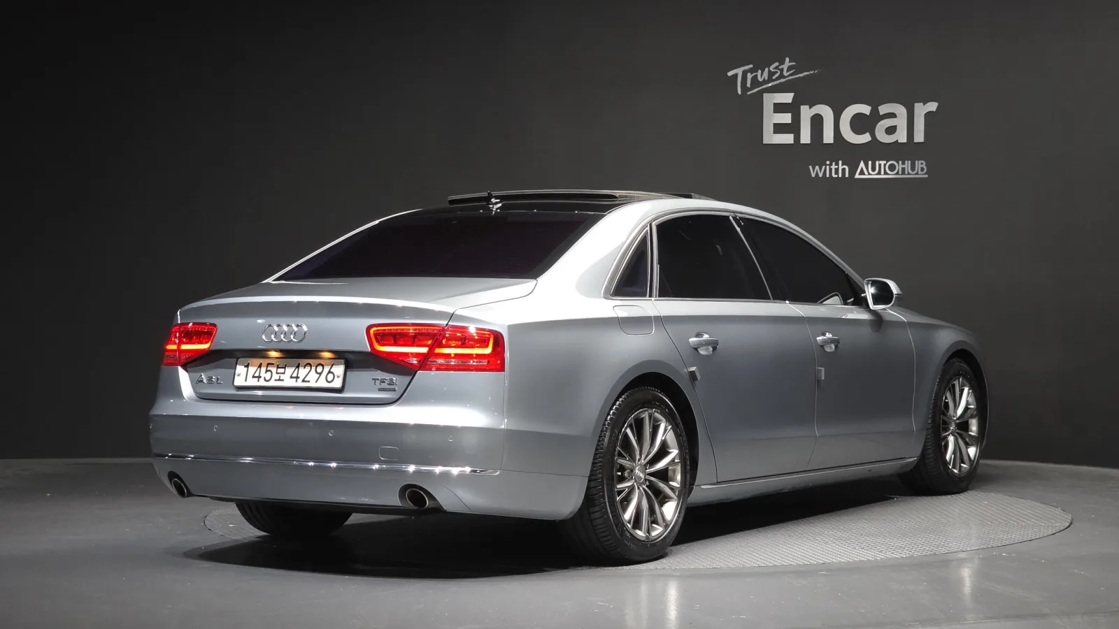 2012 Audi A8