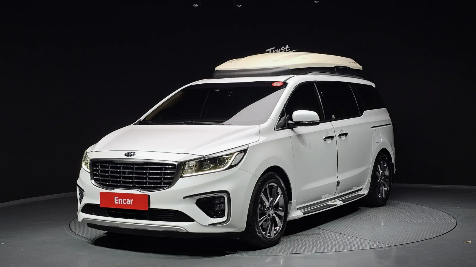 2019 Kia Carnival