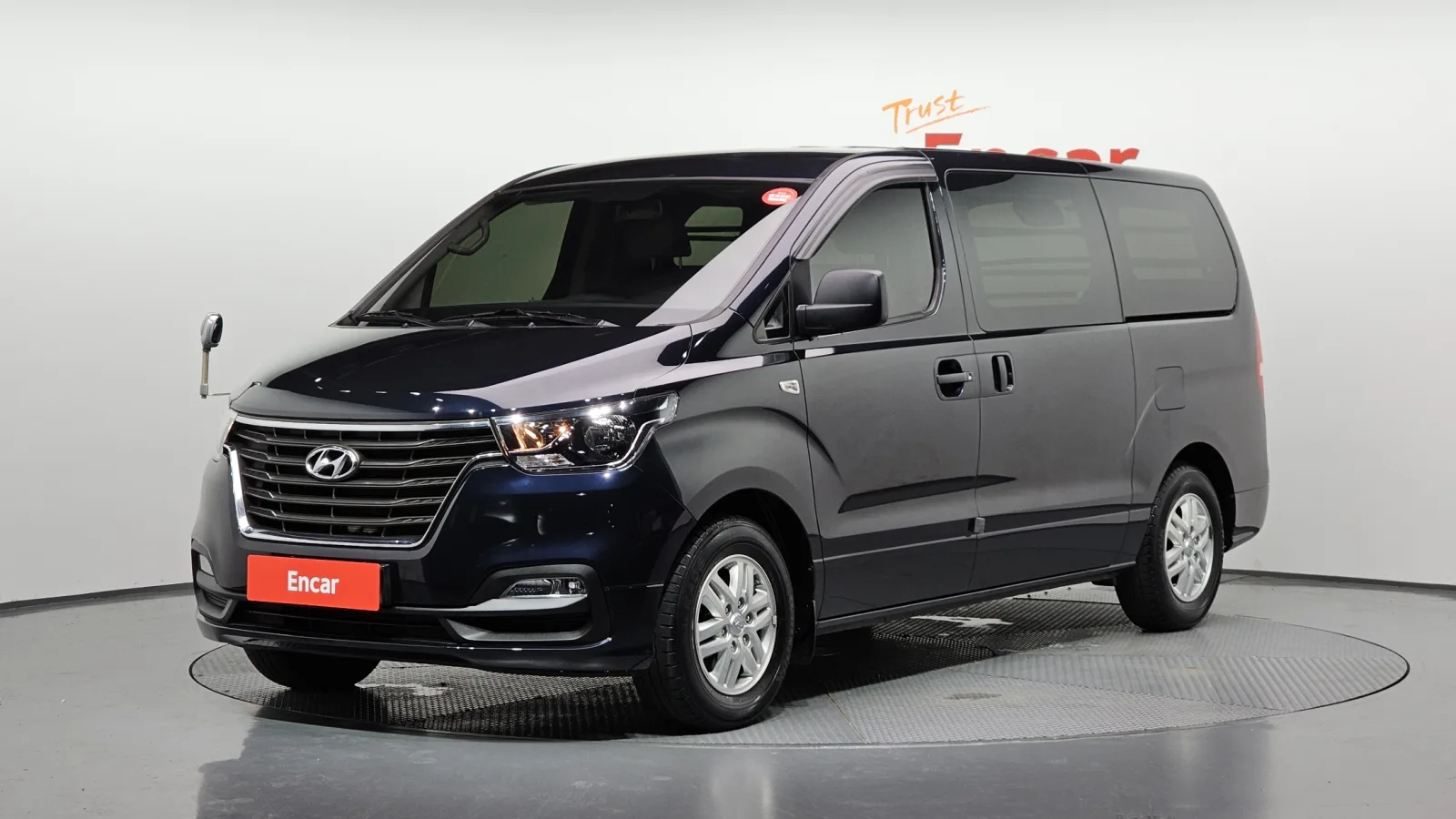 2020 Hyundai Starex