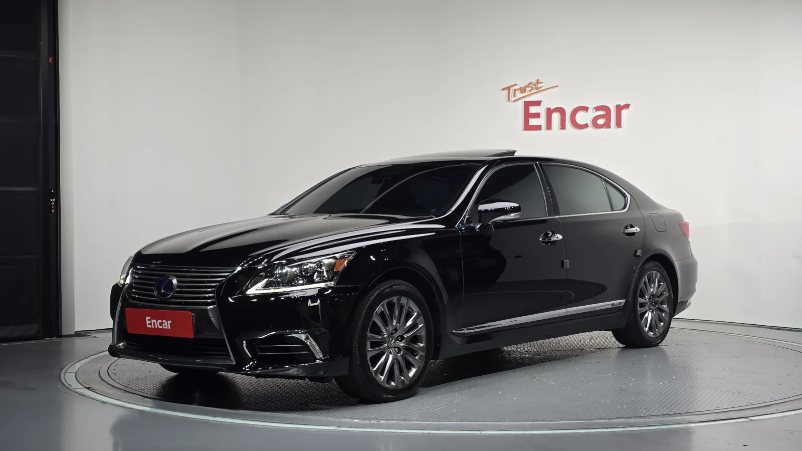 2014 Lexus LS