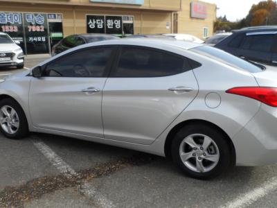 2012 Hyundai Elantra