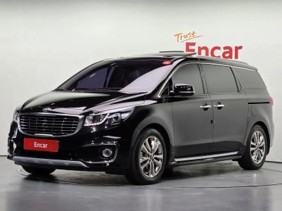 2015 Kia Carnival