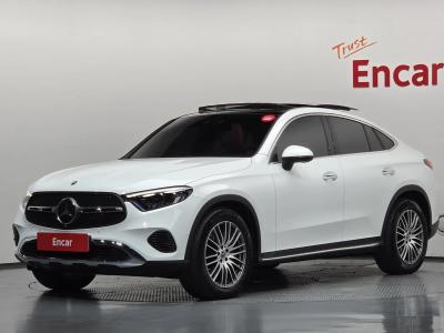 2025 Mercedes-Benz GLC-Class