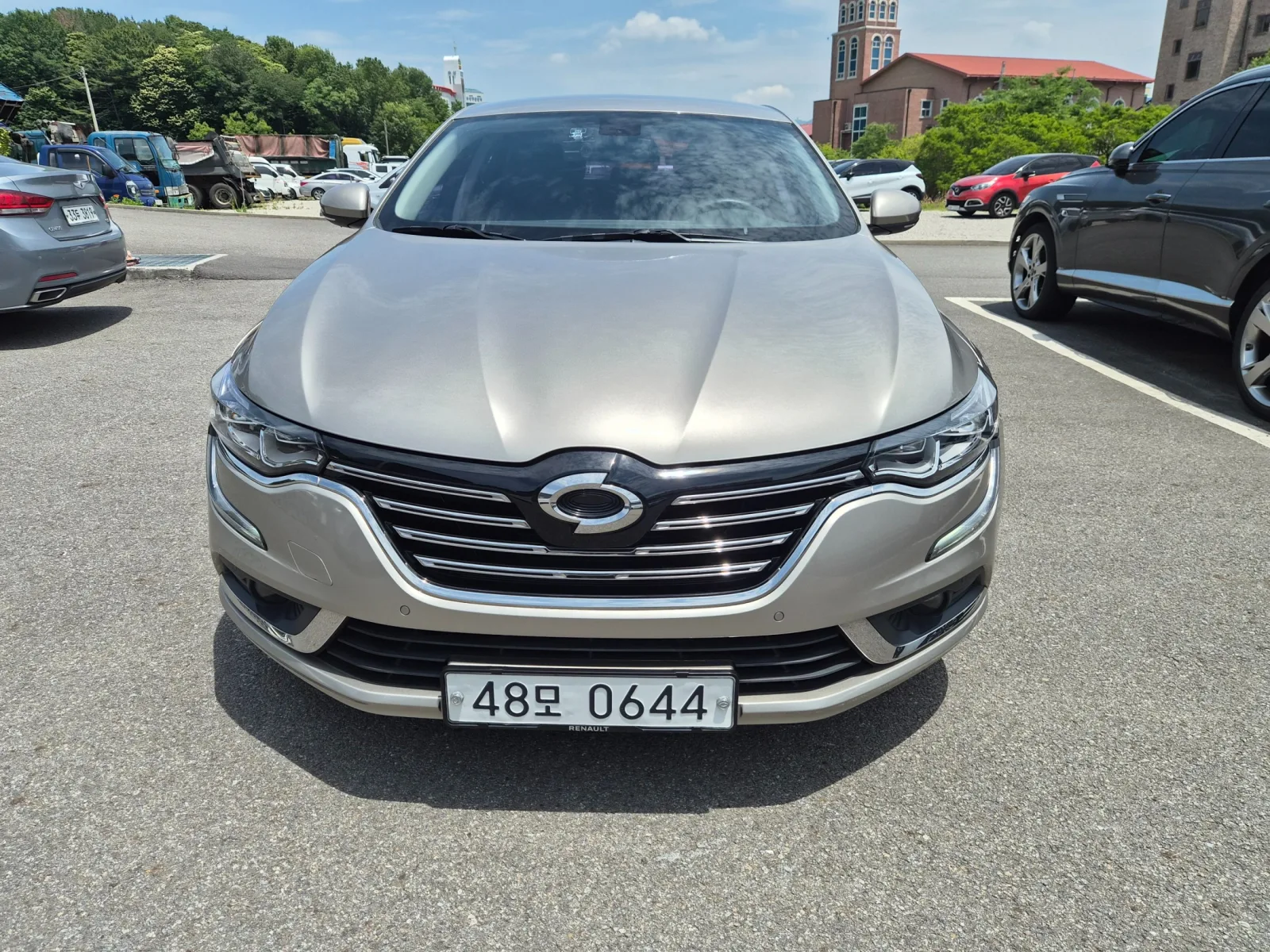2016 Renault Korea SM6