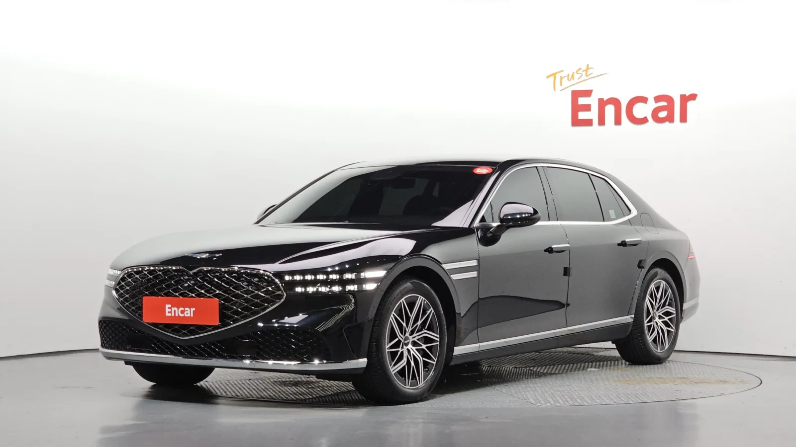 2023 Genesis G90