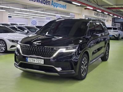 2023 Kia Carnival