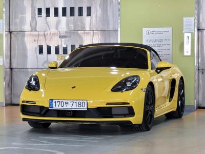 2022 Porsche 718