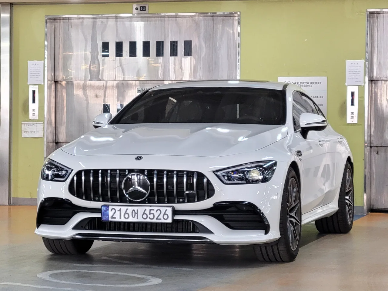 2023 Mercedes-Benz AMG GT