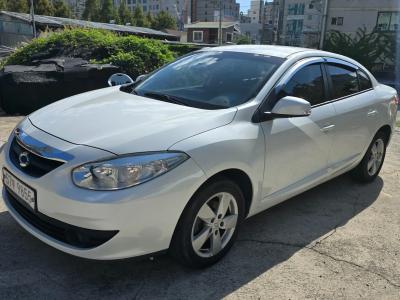 2012 Renault Korea SM3