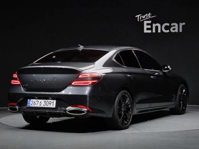 2021 Genesis G70
