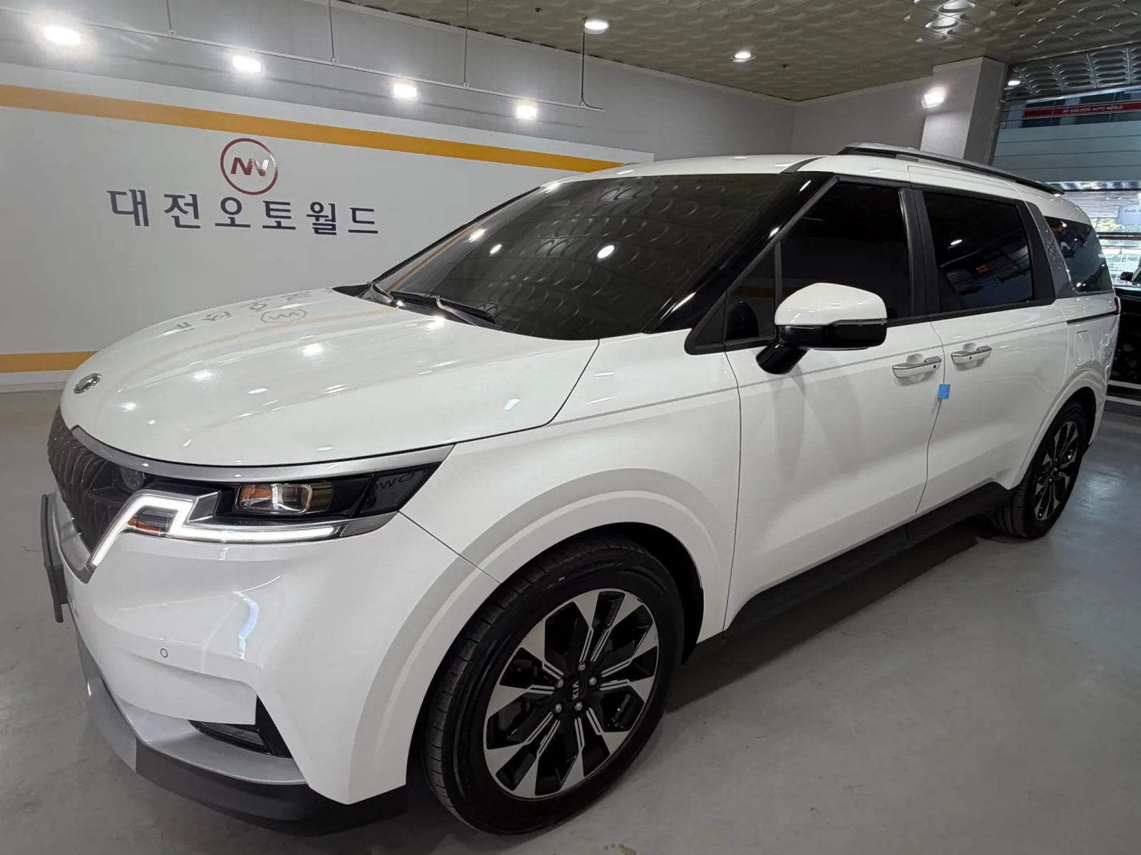 2021 Kia Carnival