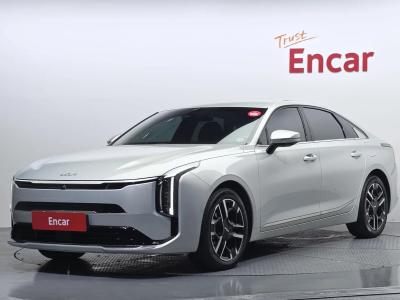 2025 Kia K8