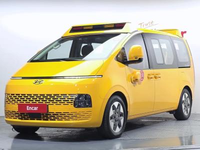 2023 Hyundai Staria