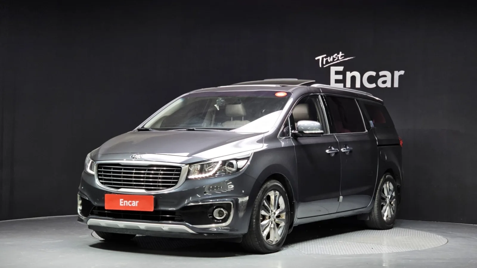 2016 Kia Carnival