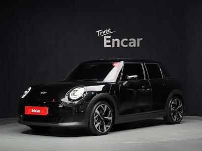 2026 MINI Cooper