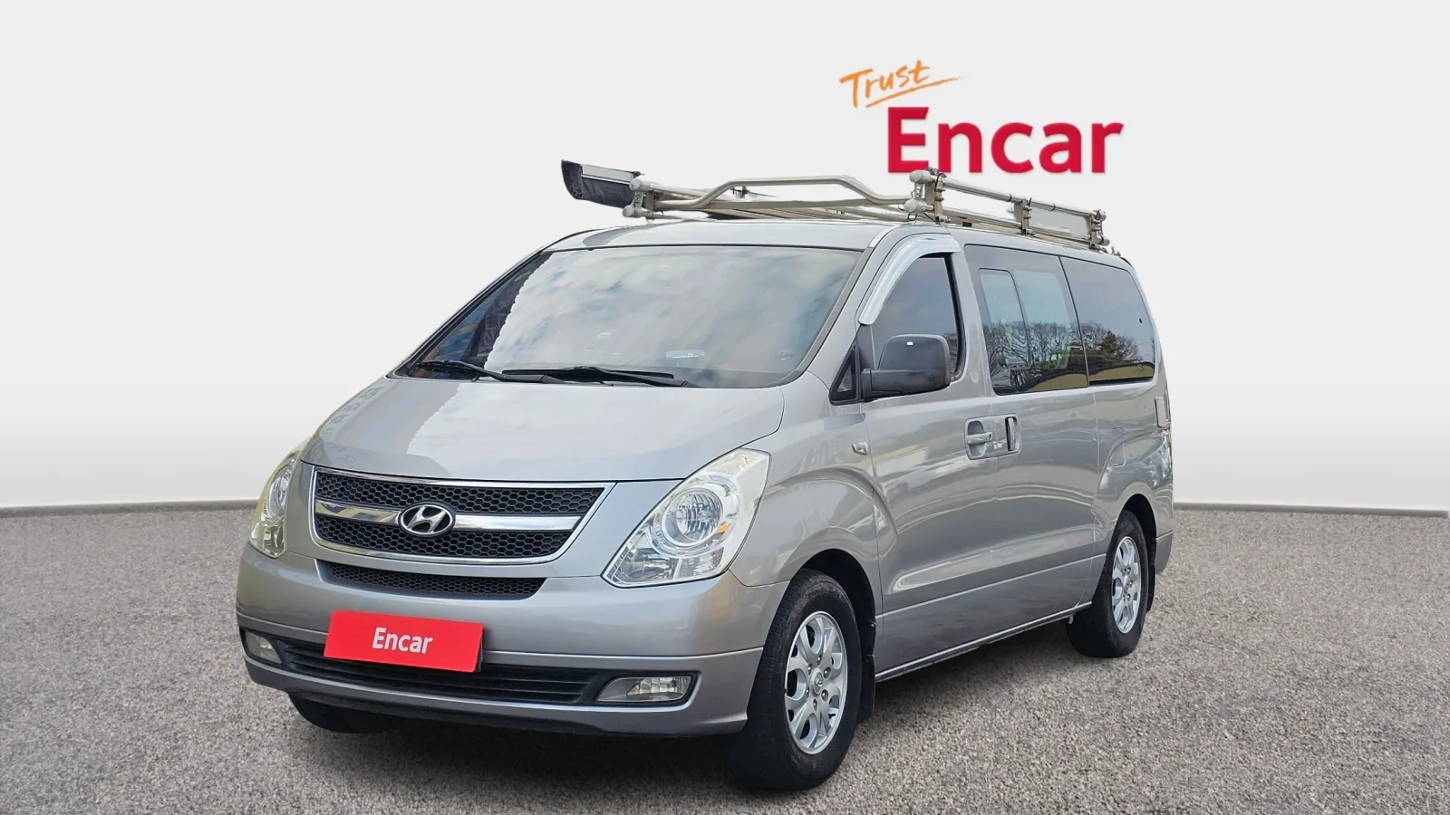 2012 Hyundai Starex