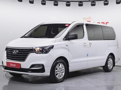 2021 Hyundai Starex