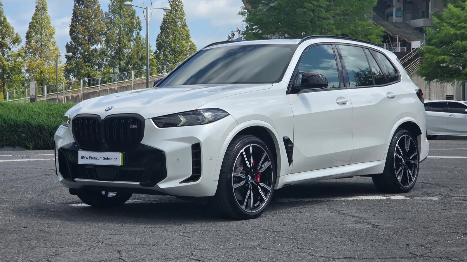 2025 BMW X5