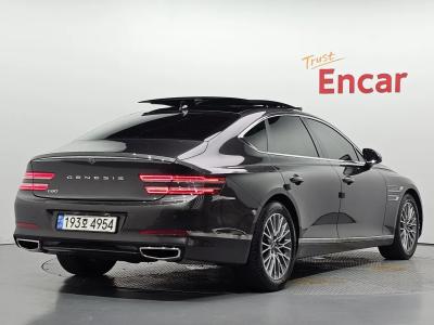 2022 Genesis G80