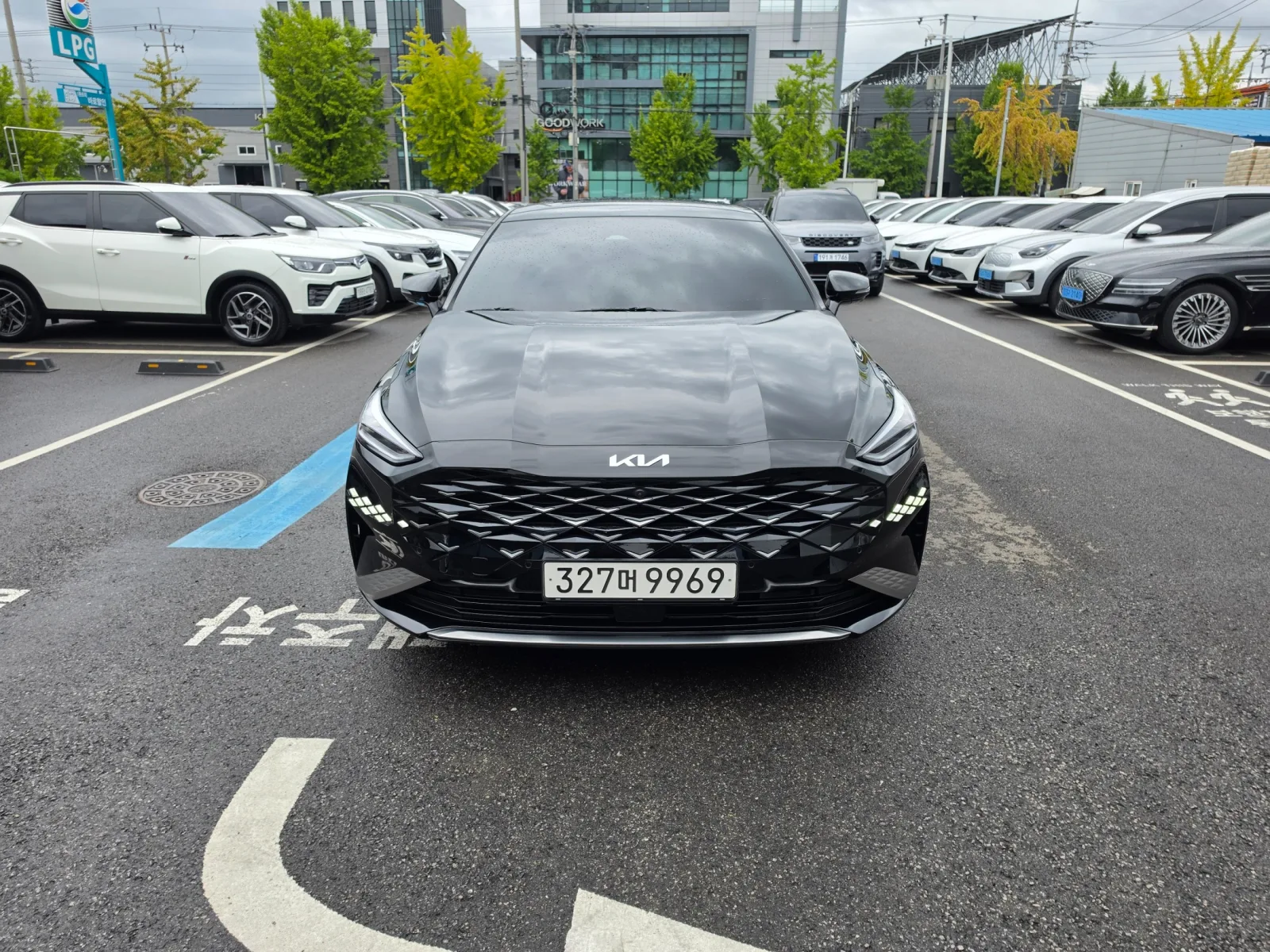 2022 Kia K8