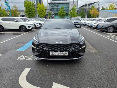 2022 Kia K8