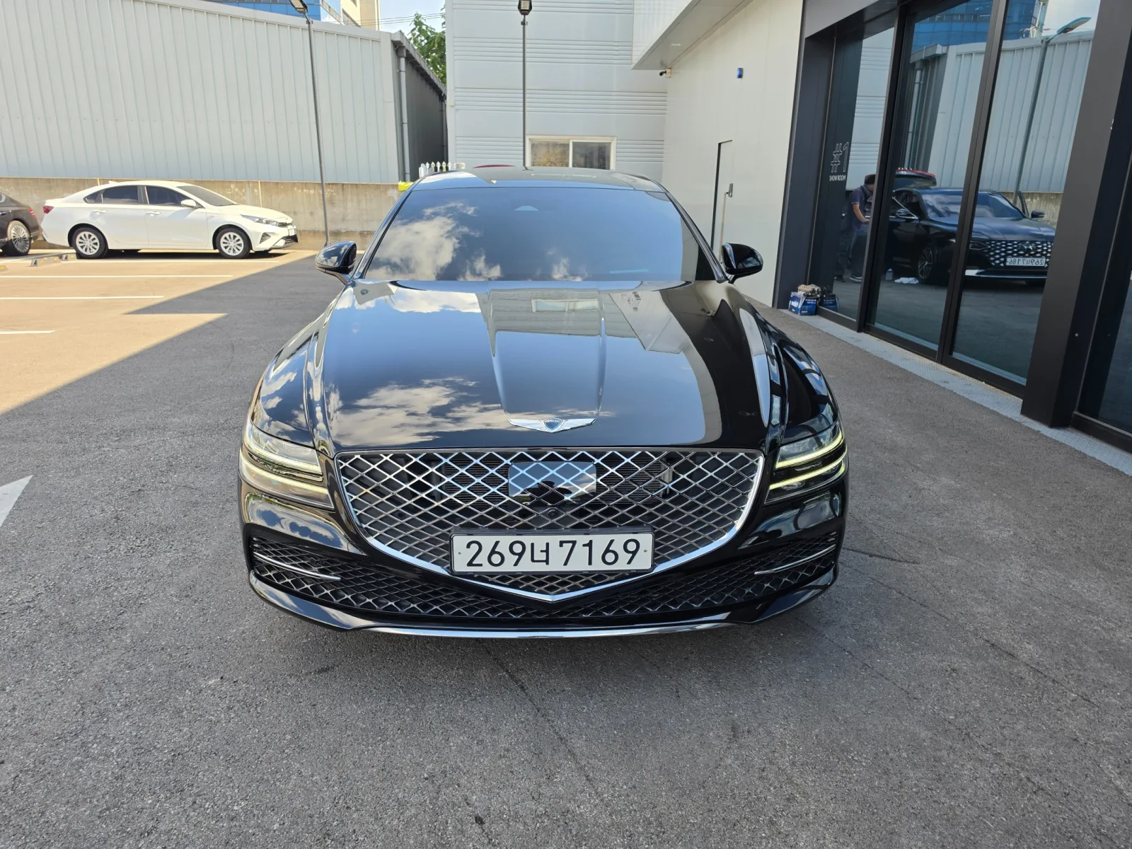 2024 Genesis G80