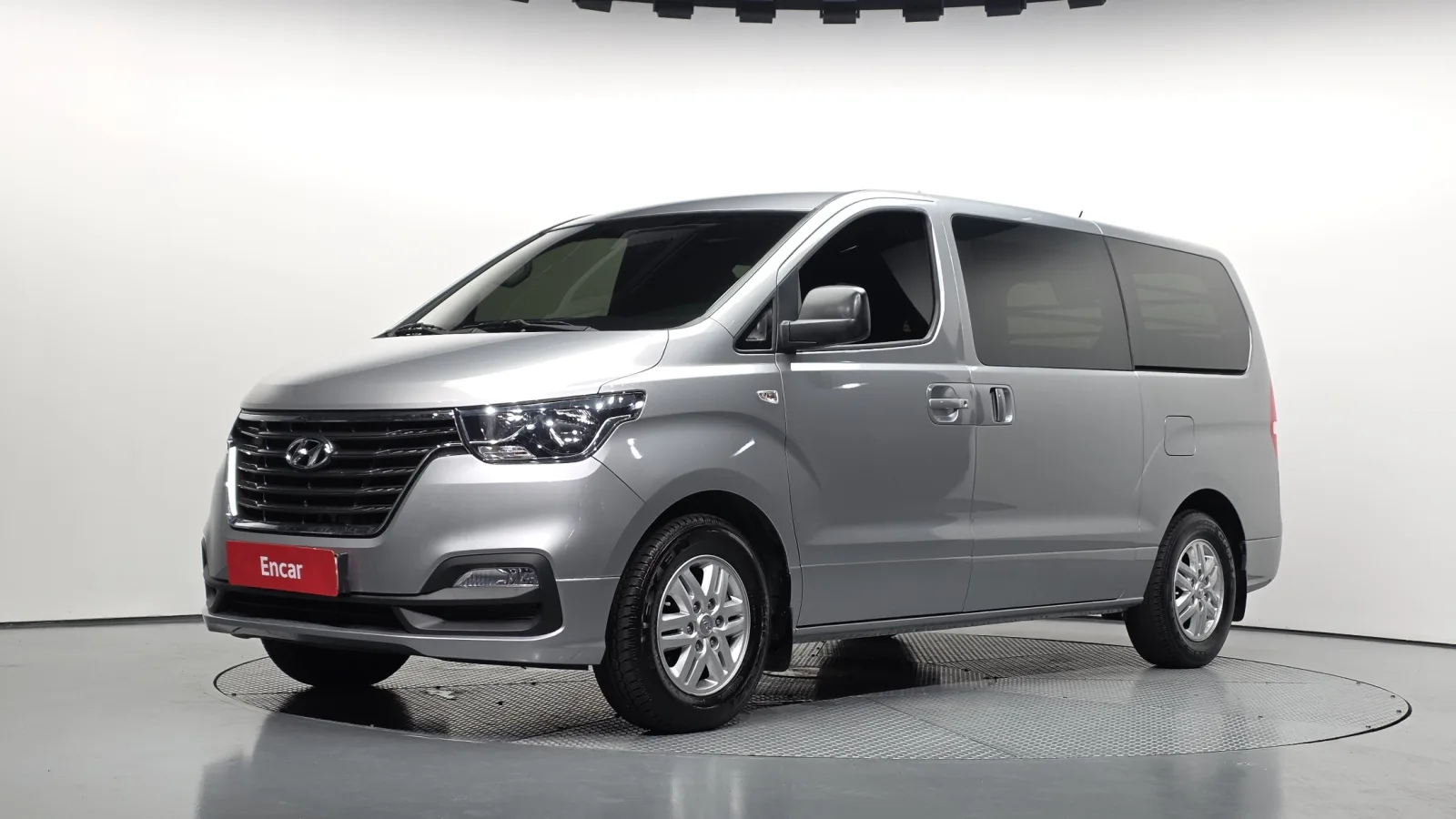 2021 Hyundai Starex