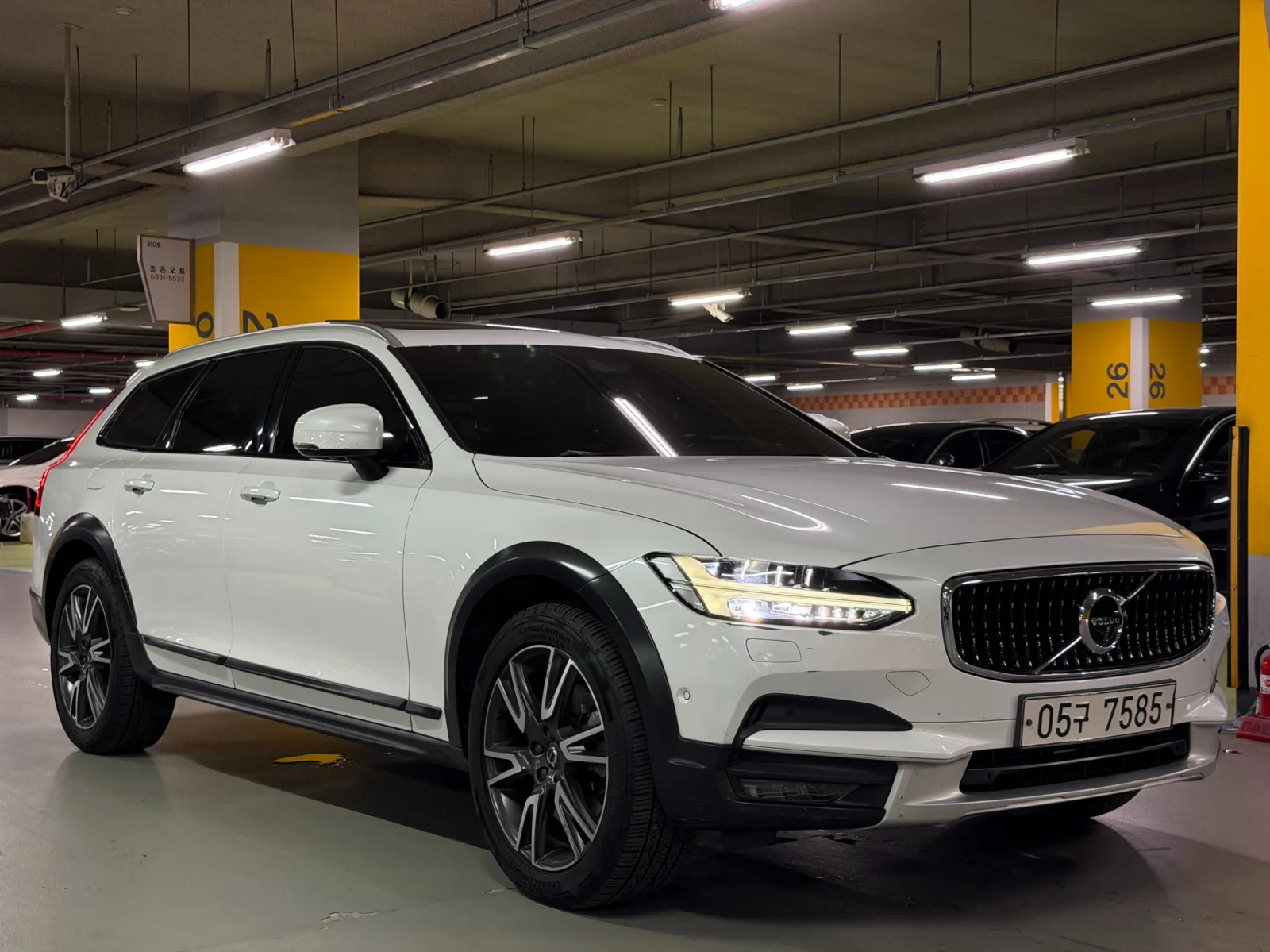 2018 Volvo V90
