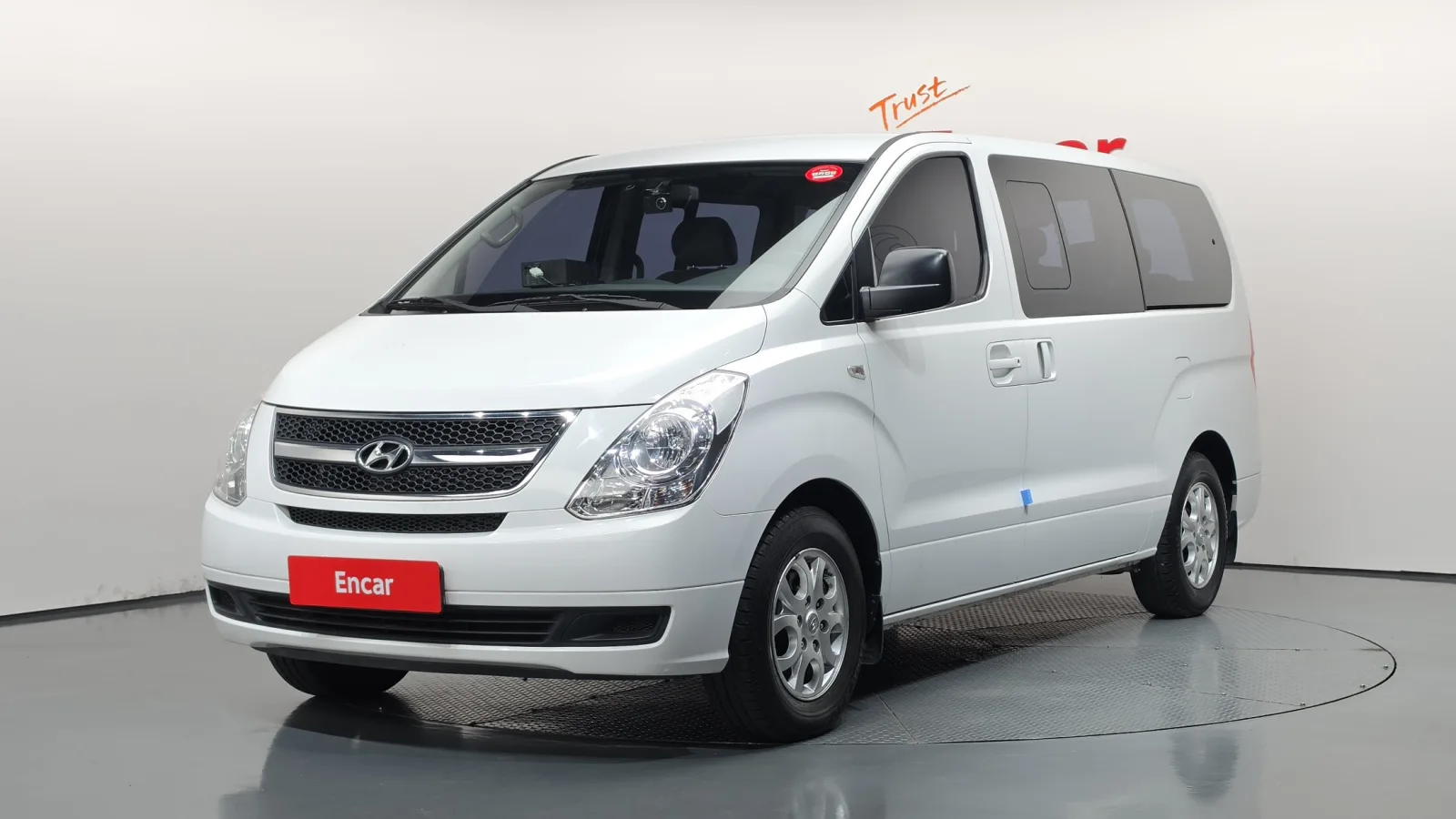 2012 Hyundai Starex