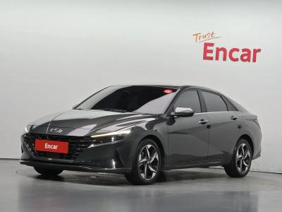 2022 Hyundai Elantra