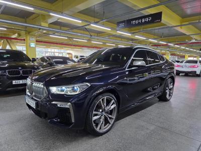 2021 BMW X6