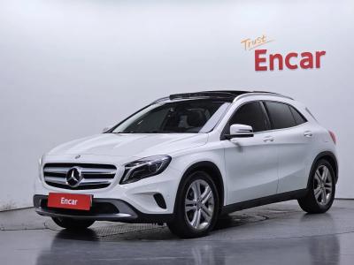 2015 Mercedes-Benz GLA-Class