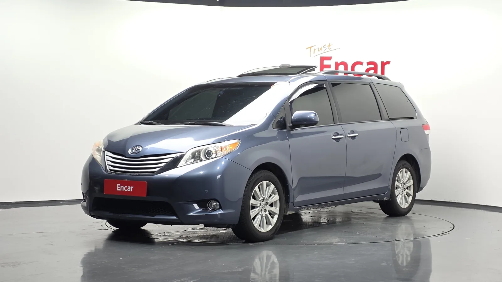 2014 Toyota Sienna