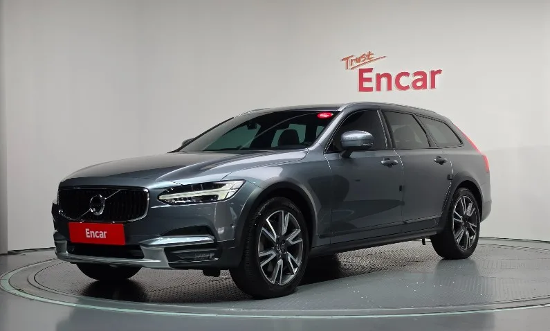 2018 Volvo V90