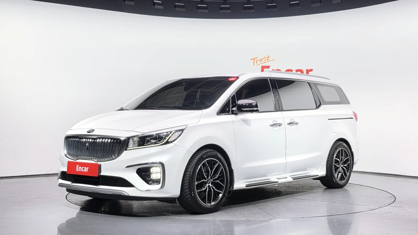 2019 Kia Carnival