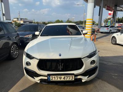 2018 Maserati Levante