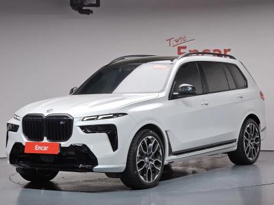 2025 BMW X7
