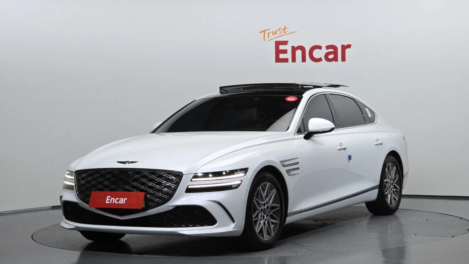 2025 Genesis G80