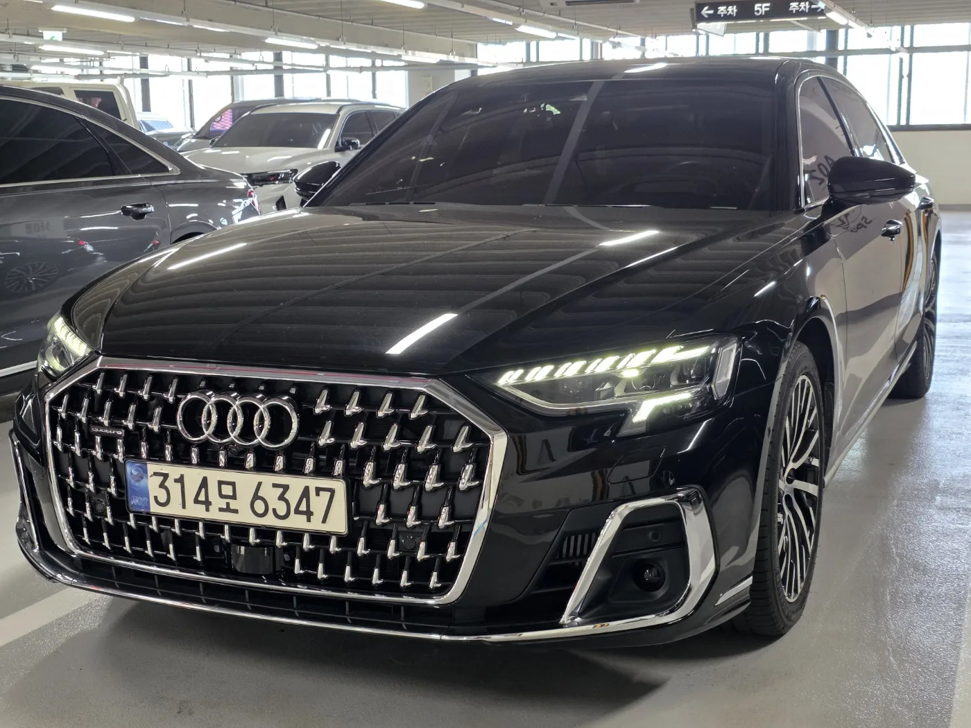 2023 Audi A8