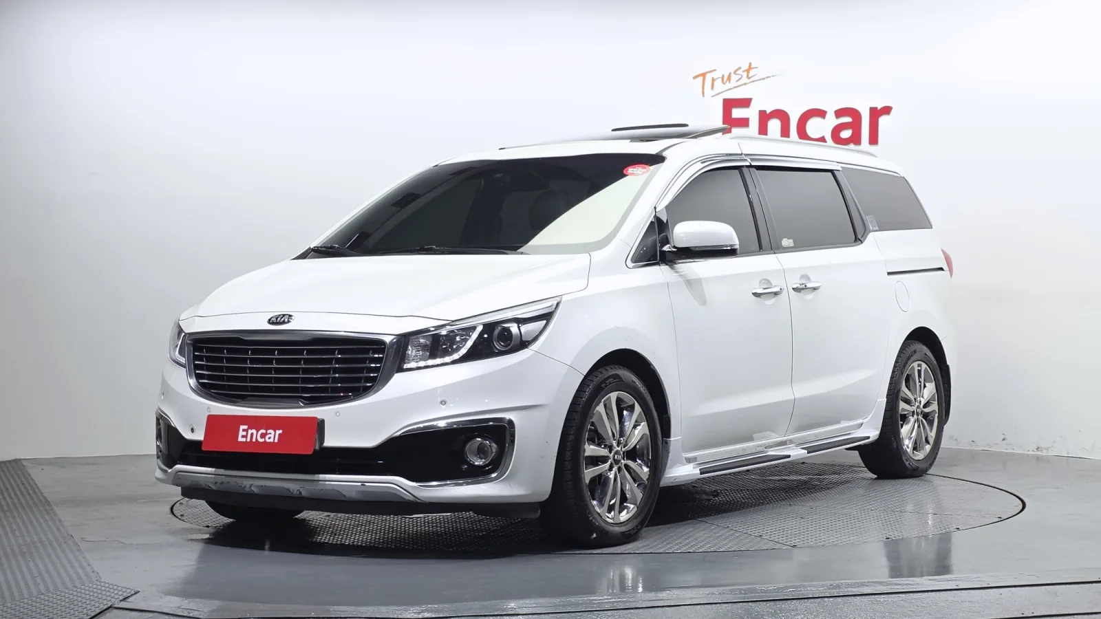 2015 Kia Carnival